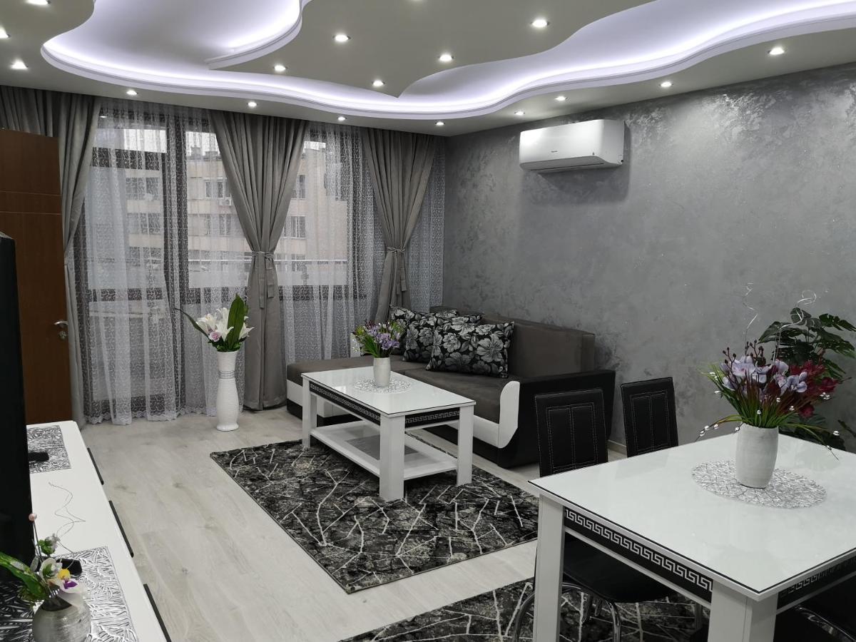City Apartments - A Brand New Luxury & Comfy 2 Асеновград Екстер'єр фото