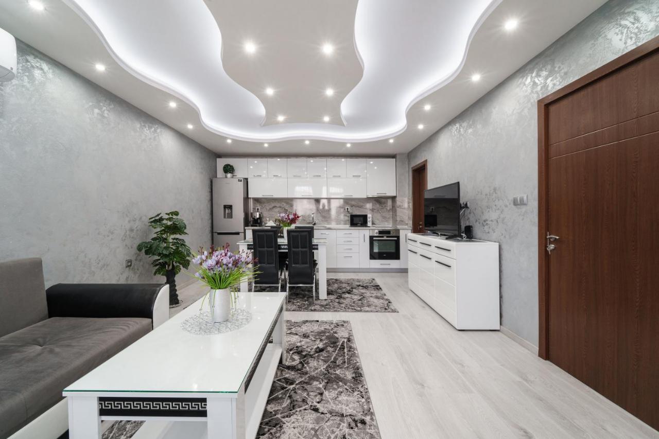 City Apartments - A Brand New Luxury & Comfy 2 Асеновград Екстер'єр фото
