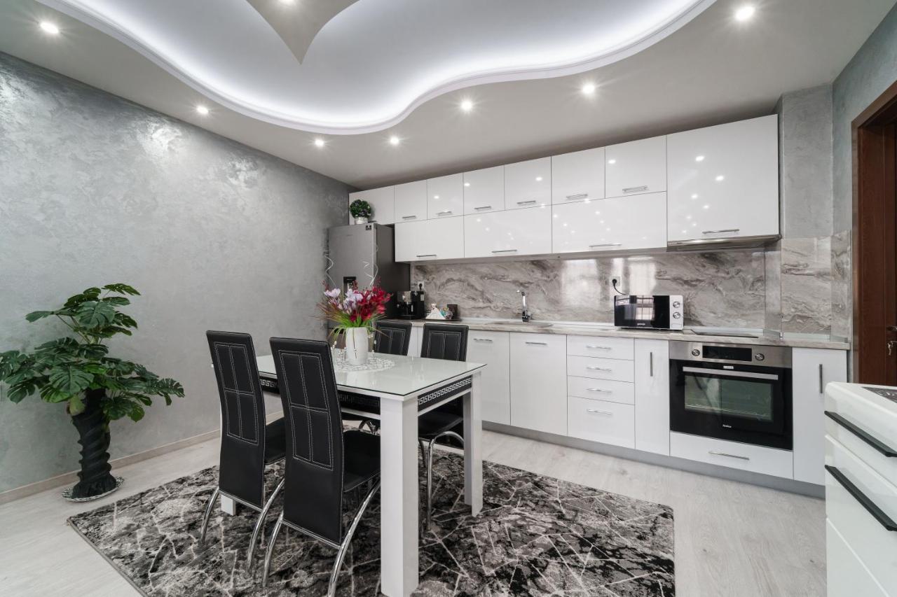City Apartments - A Brand New Luxury & Comfy 2 Асеновград Екстер'єр фото