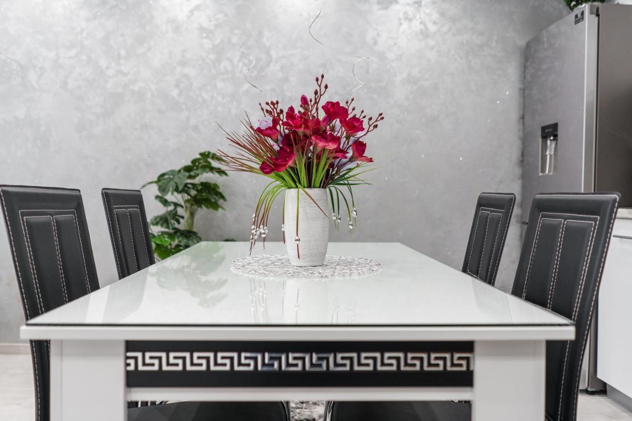 City Apartments - A Brand New Luxury & Comfy 2 Асеновград Екстер'єр фото